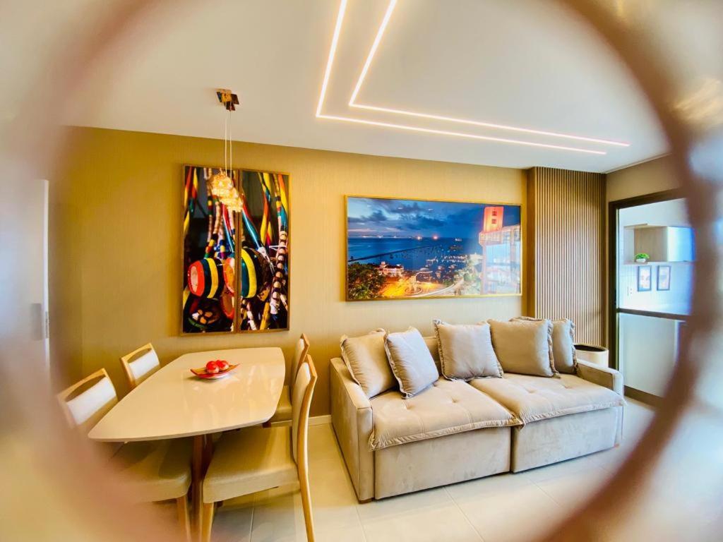 Apartment Lindo, Decorado, Na Da Barra, Em Salvador! *